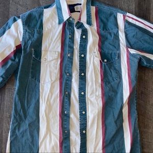 Wrangler button up